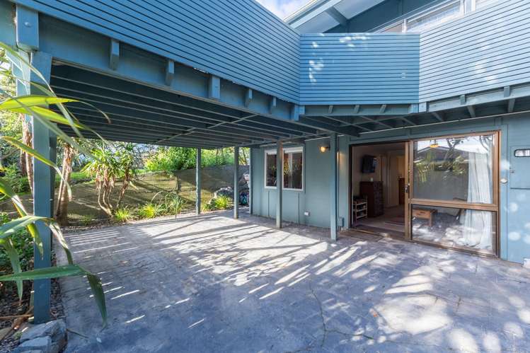 6 Menin Road Raumati South_12