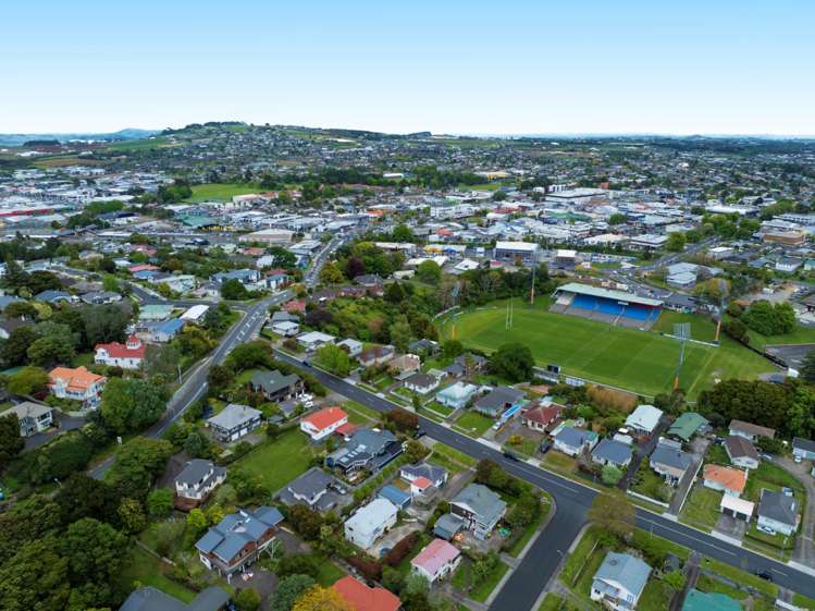 7 Prospect Terrace Pukekohe_14