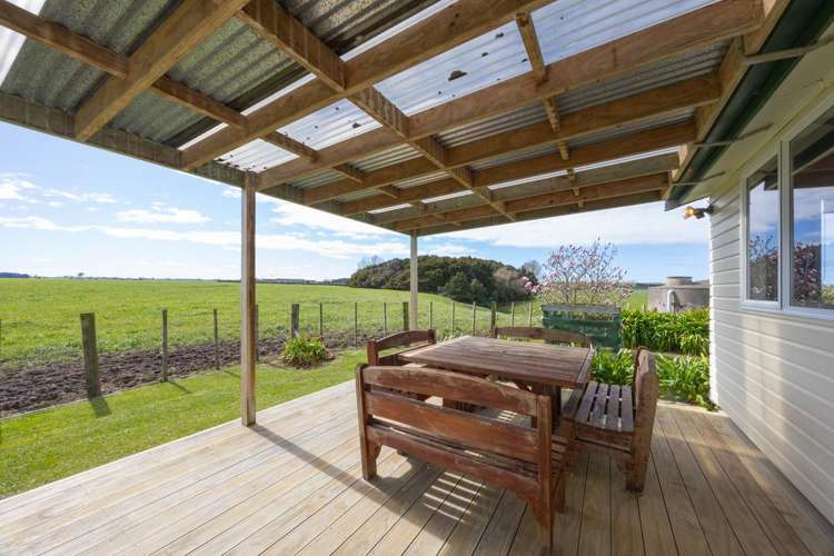 56 Managhs Road Halcombe_19