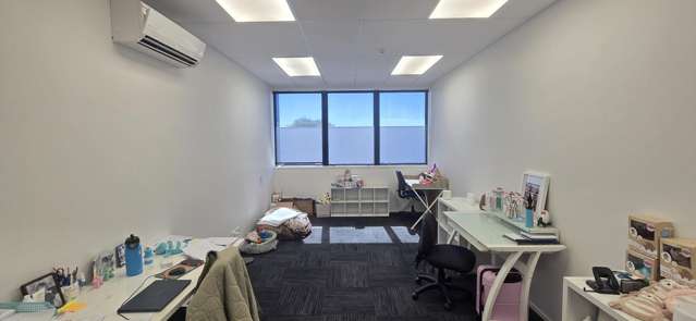 2/5 Seven Mile Drive Belfast_4