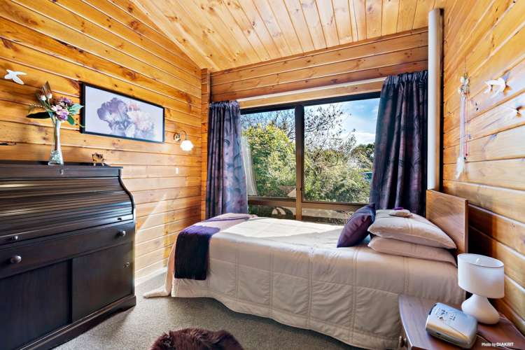 1/1129 Whangaparaoa Road Tindalls Beach_16