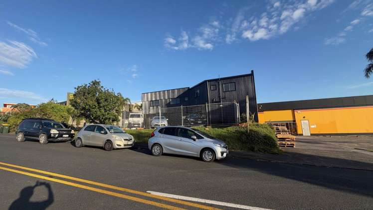 7-11 Cabernet Crescent Westgate_8