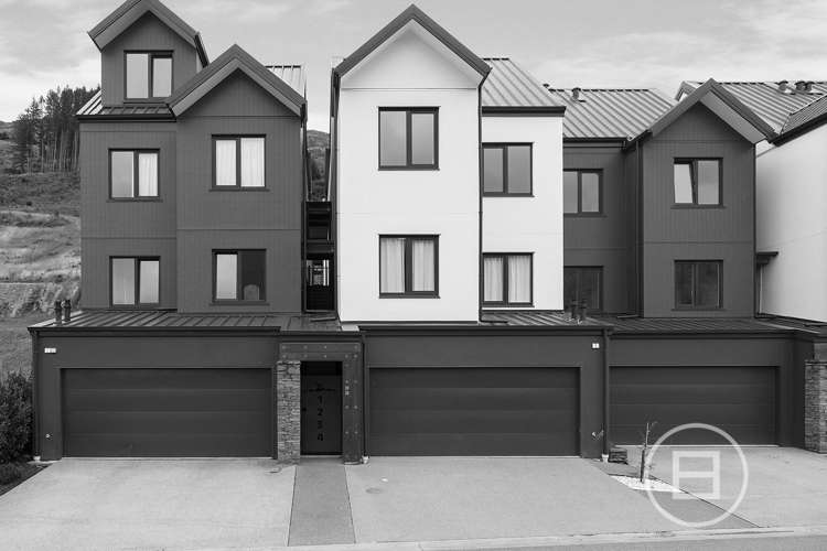 2/28 Bullendale Drive_0