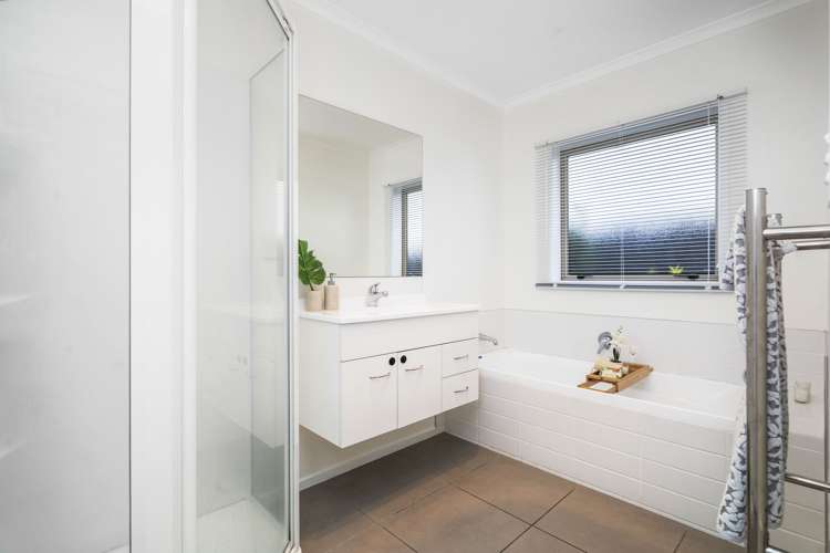 58 Farringdon Avenue Rototuna North_11