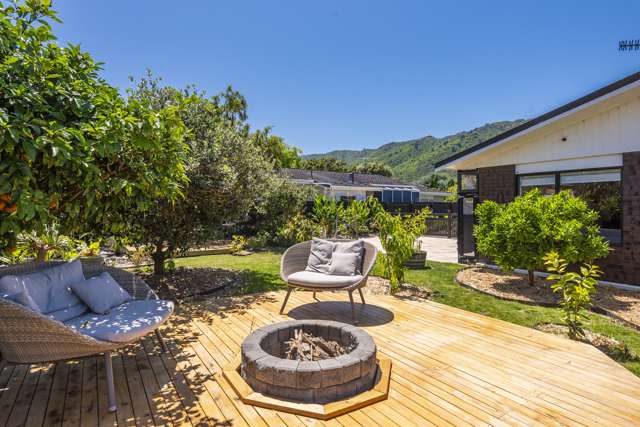 4 Graham Grove Waikanae_1