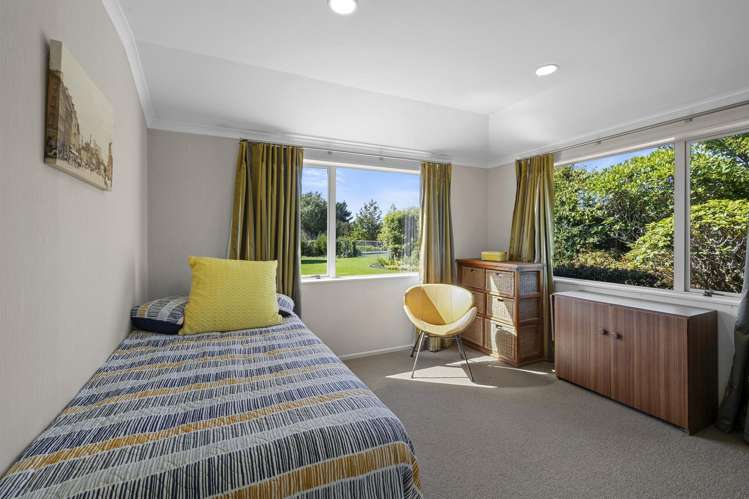 63 McGiven Drive Ridgewood_13