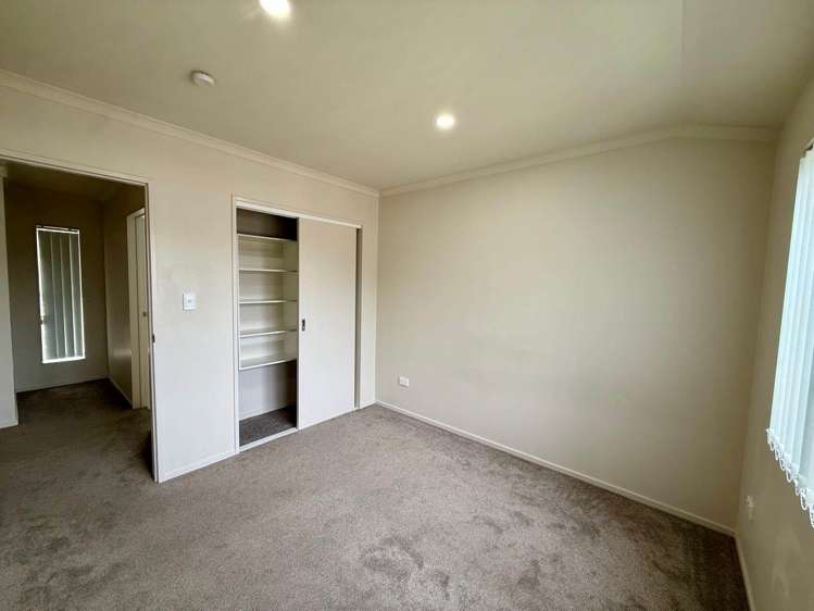 2/55 Swaffield Road Papatoetoe_7