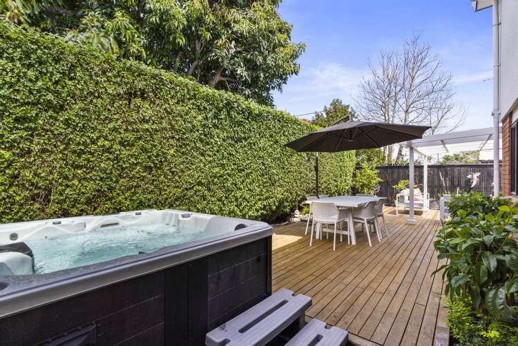 12b Invermay Avenue Mount Roskill_9