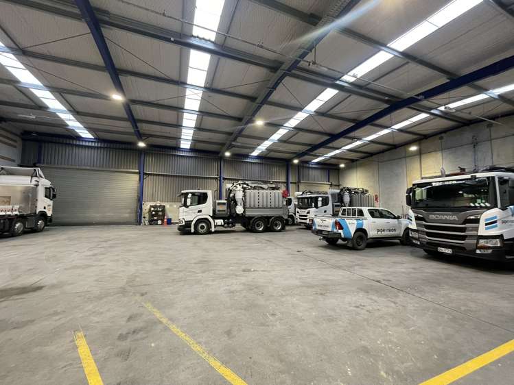 128-138 Hugo Johnston Drive Penrose_3