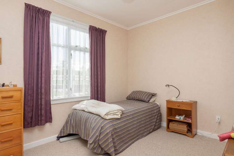 10 Thyra Street Dannevirke_12