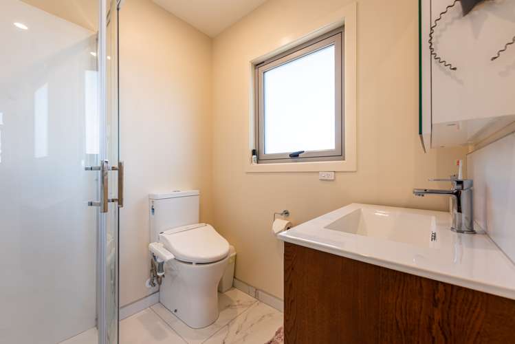 6 Black Pine Road Woodridge_13