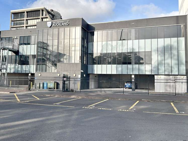 608/17 Putney Way Manukau_12