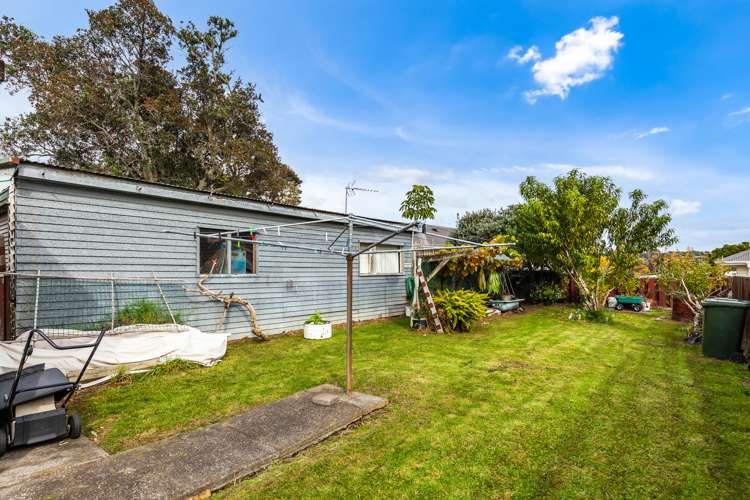 32 Gilliam Street New Lynn_4