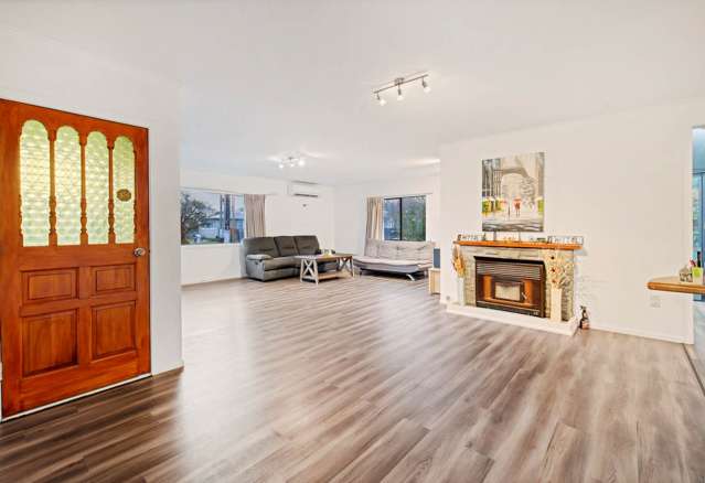 24 Resolute Way Papakura_4