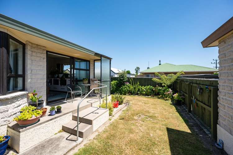 2/14 Marsden Road Stoke_3