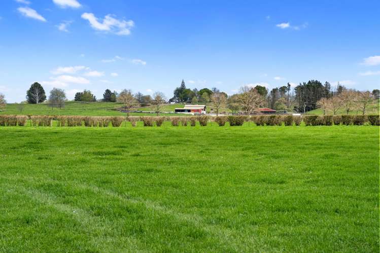 520 Lake Road Horsham Downs_35