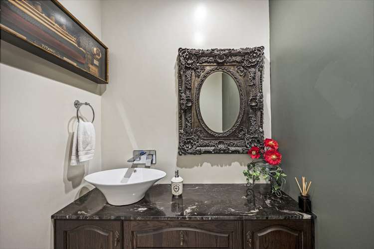 28 Tyrico Close Unsworth Heights_25