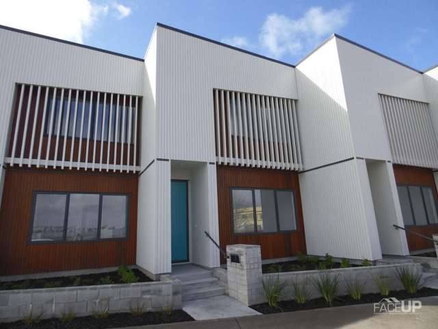 5 Hudson Bay Road Hobsonville_1