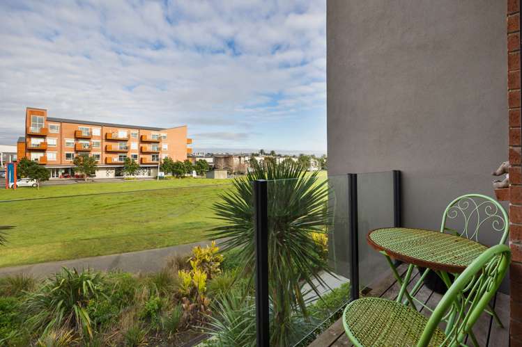 27 Liquidambar Drive Hobsonville_21