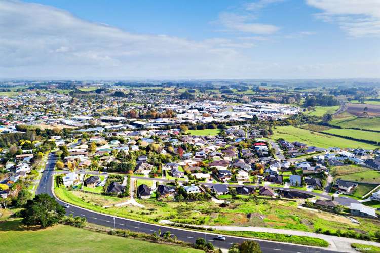 66 Cape Hill Road Pukekohe_7