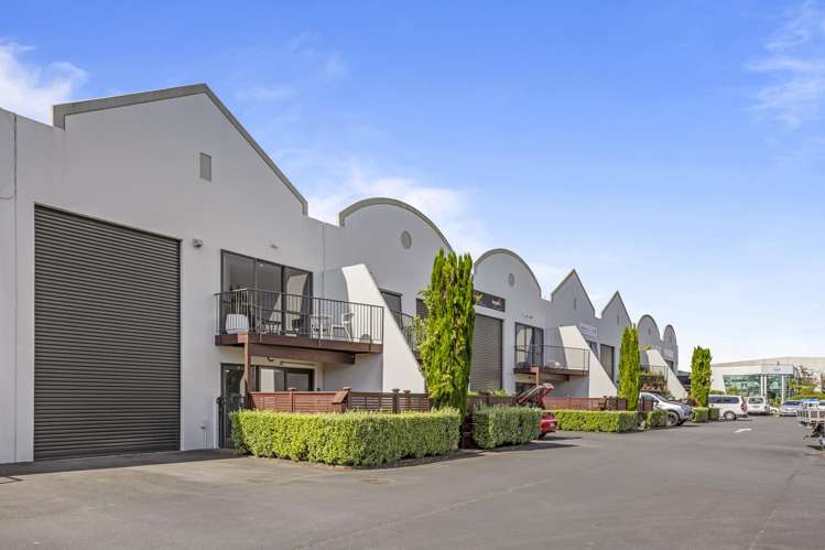 7A/10 Airborne Road Albany_1