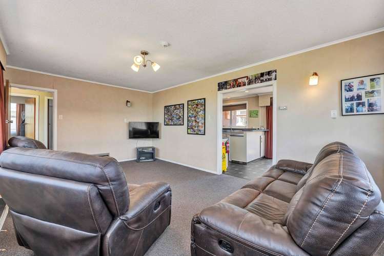 8 Kennedy Place Merrilands_5