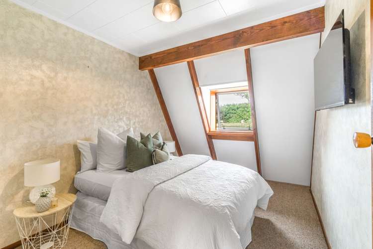 266 Bay Road West Plains_11