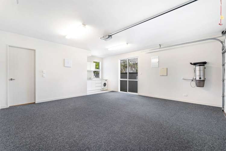 18 Remuremu Street Long Bay_26