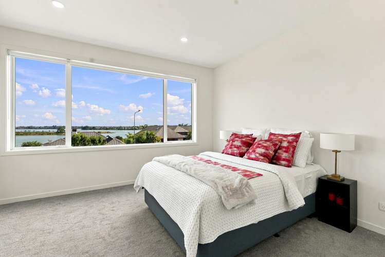 16 Milano Boulevard Karaka_18