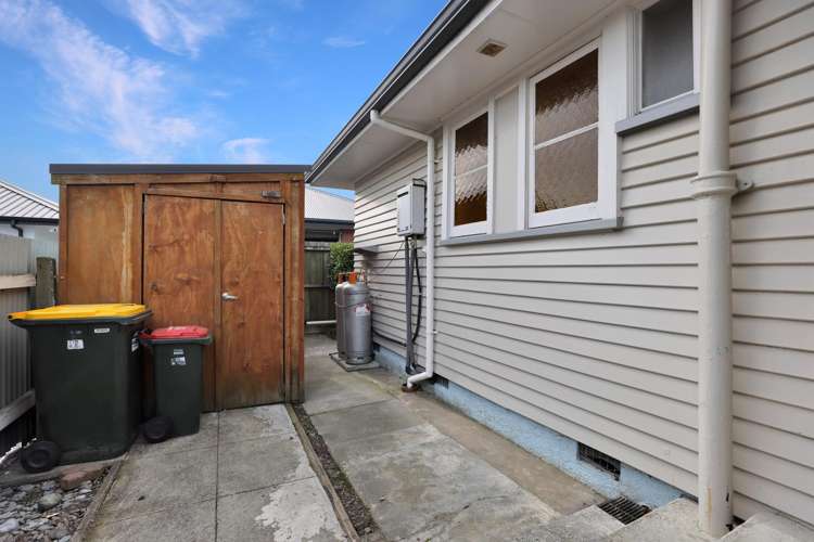 111 Creek Road Allenton_36