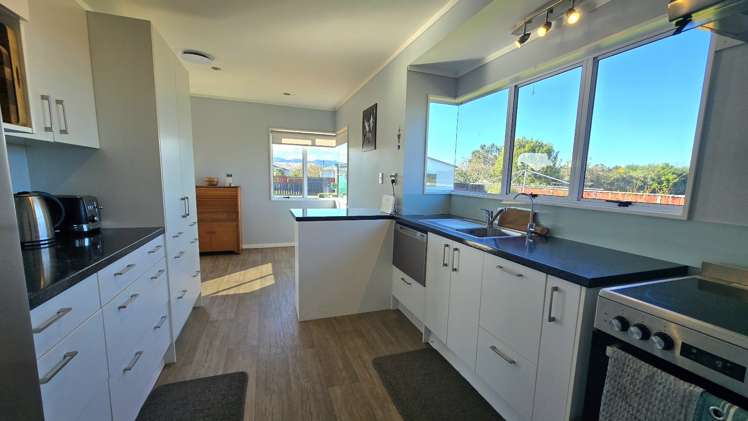 9 Te Angi Street_3