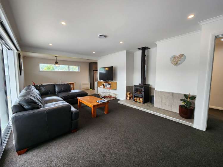 136 Shakespeare Street Greymouth_2