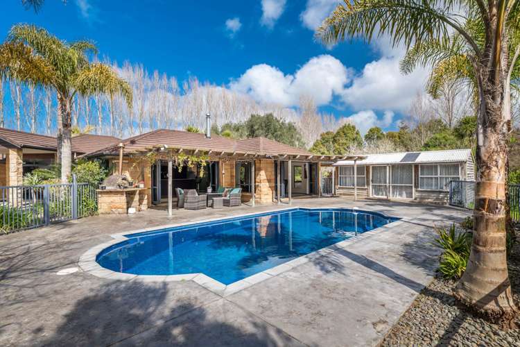 39 Postman Road Dairy Flat_4
