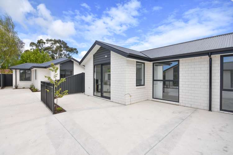 6 Mackie Mews Mosgiel_1