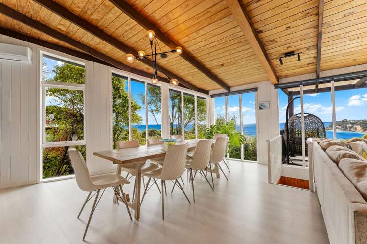 73 Roberts Road Matakatia_4