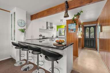 67B Edgecumbe Road_1