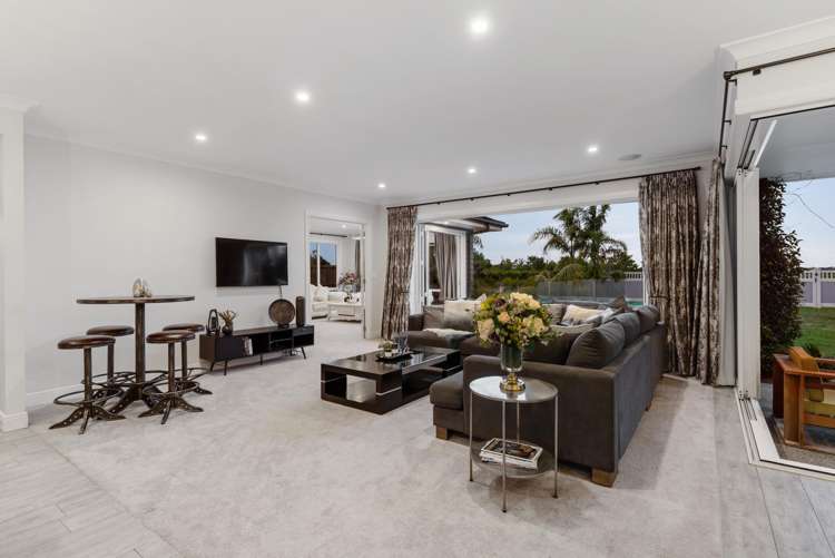 13 Milano Boulevard Karaka_10