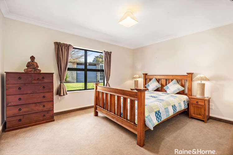 71 Railway Road Carterton_25