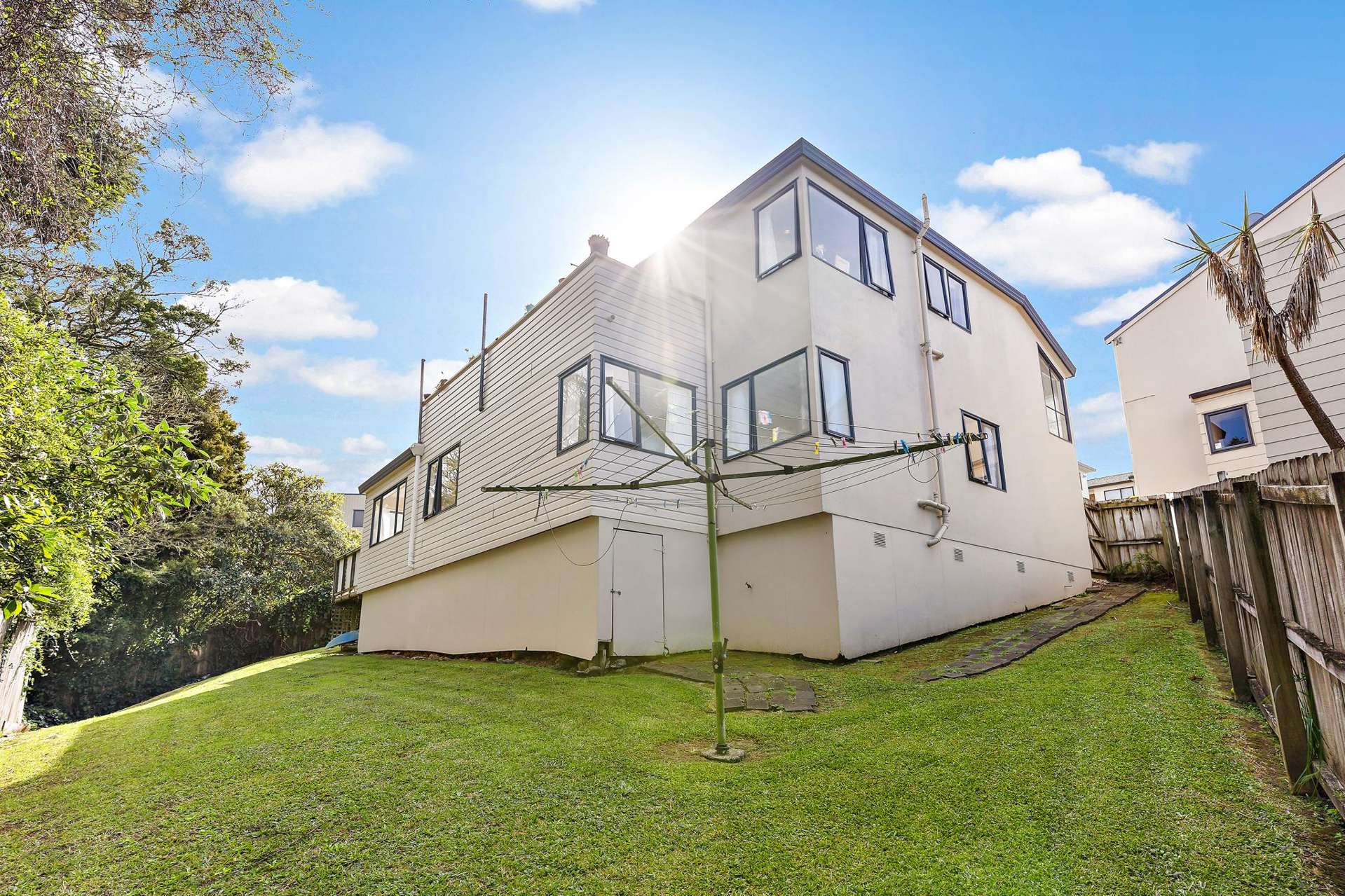 1/51 Noeleen Street Glenfield_0