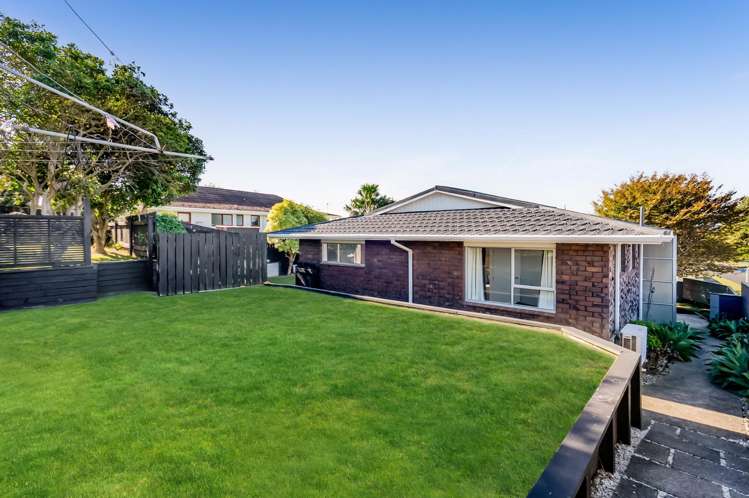 1 Cabot Place Frankleigh Park_35