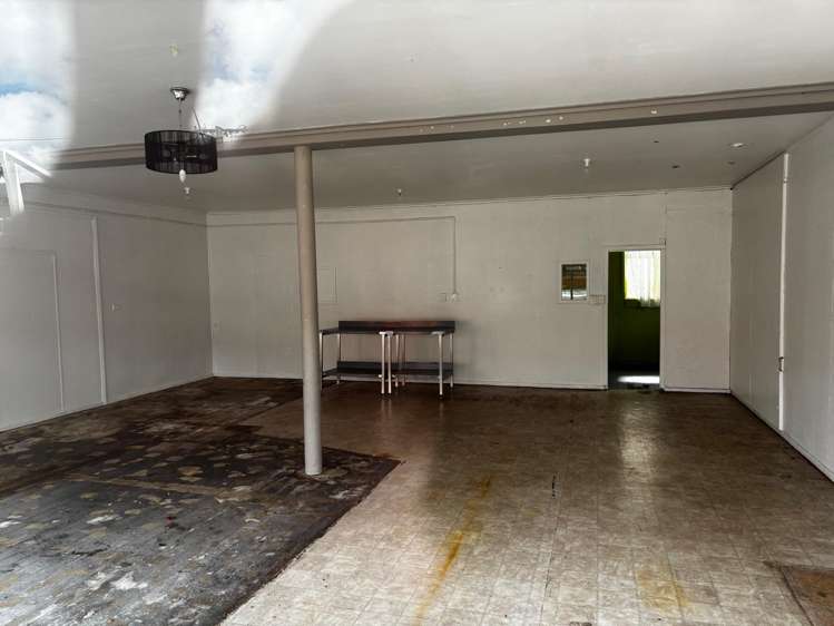 134-136 Main Road Wainuiomata_2