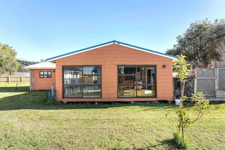 143 Lorraine Place Whangamata_24