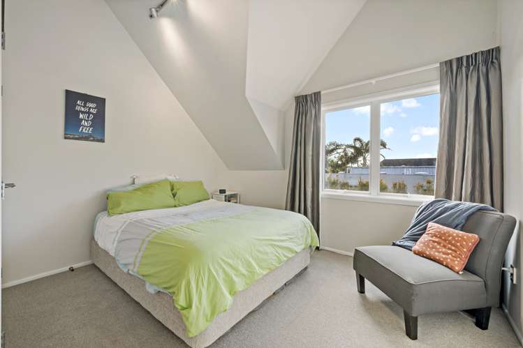 37 Maygrove Drive Orewa_19