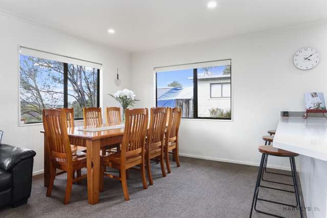 187a Godley Road Titirangi_3