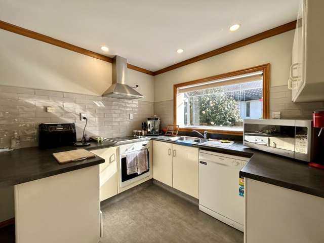 8a Miro Road Greenlane_2