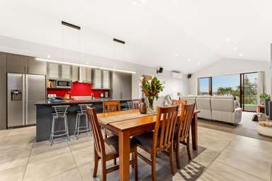 64 Omaha Drive_3