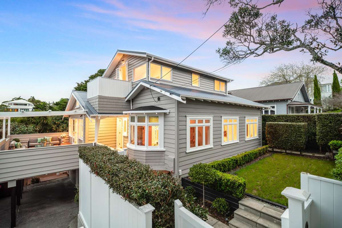 131 Bassett Road_0