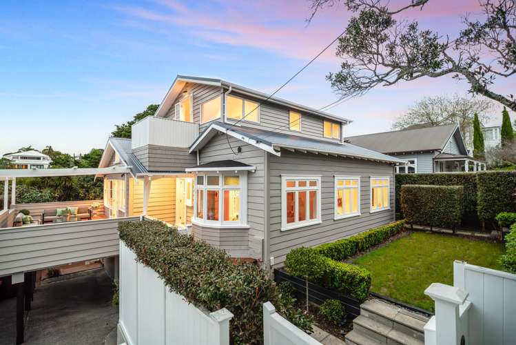 131 Bassett Road_0