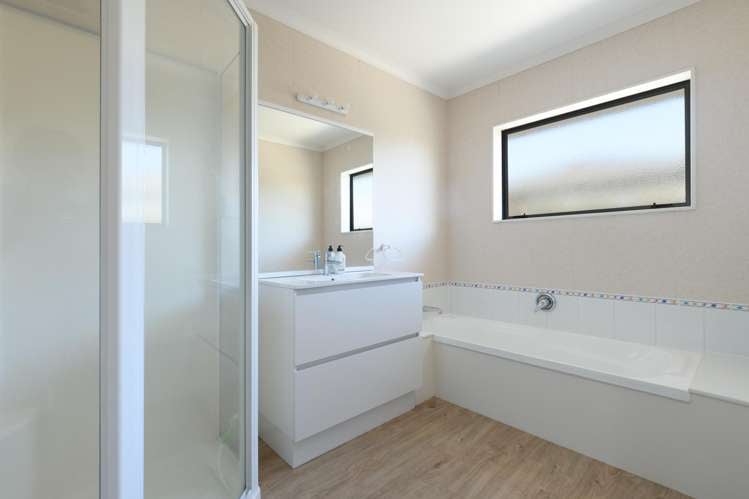 118 Evans Road Papamoa_13