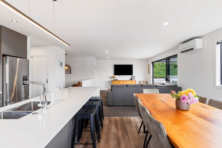 13 Weka Close Red Beach_16